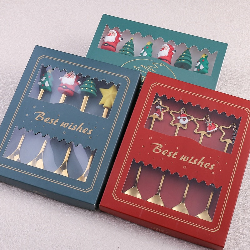 Holiday 4 Piece Santa Table Setting Set