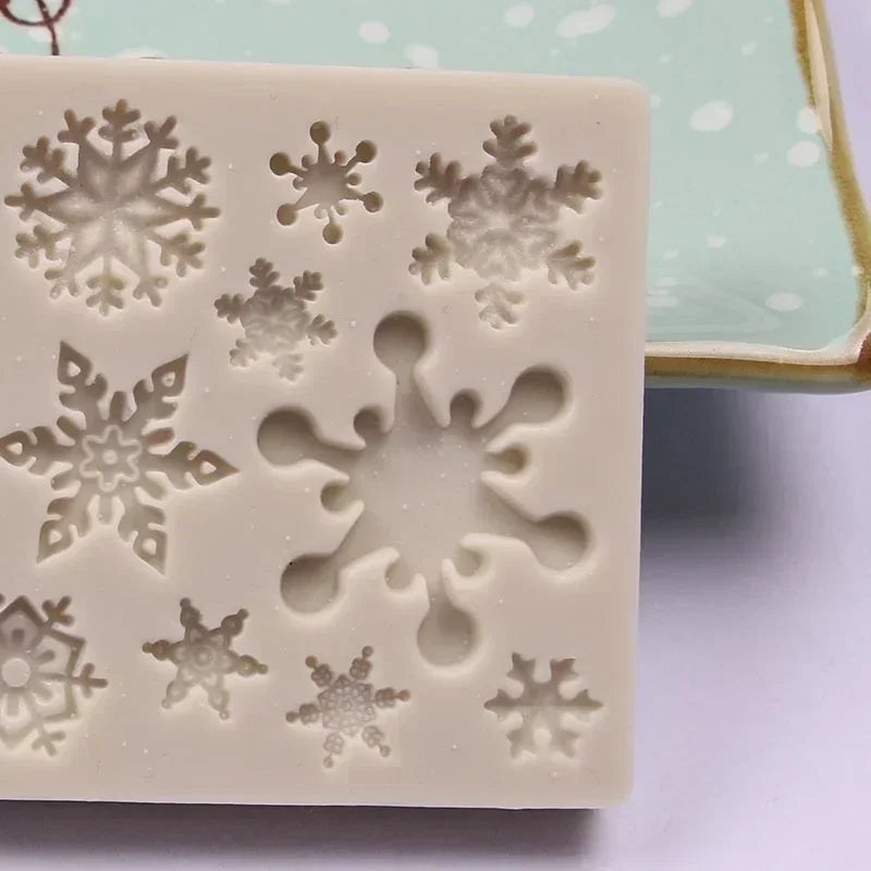 Winter Fun Silicone Baking Mold