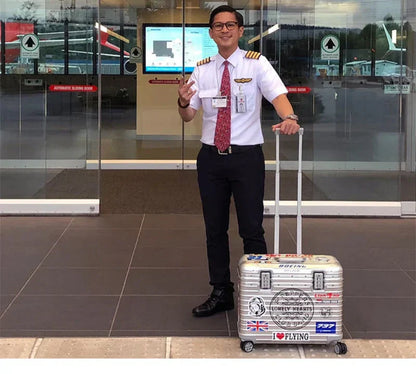 Lightweight Metal Hardside Luggage Case