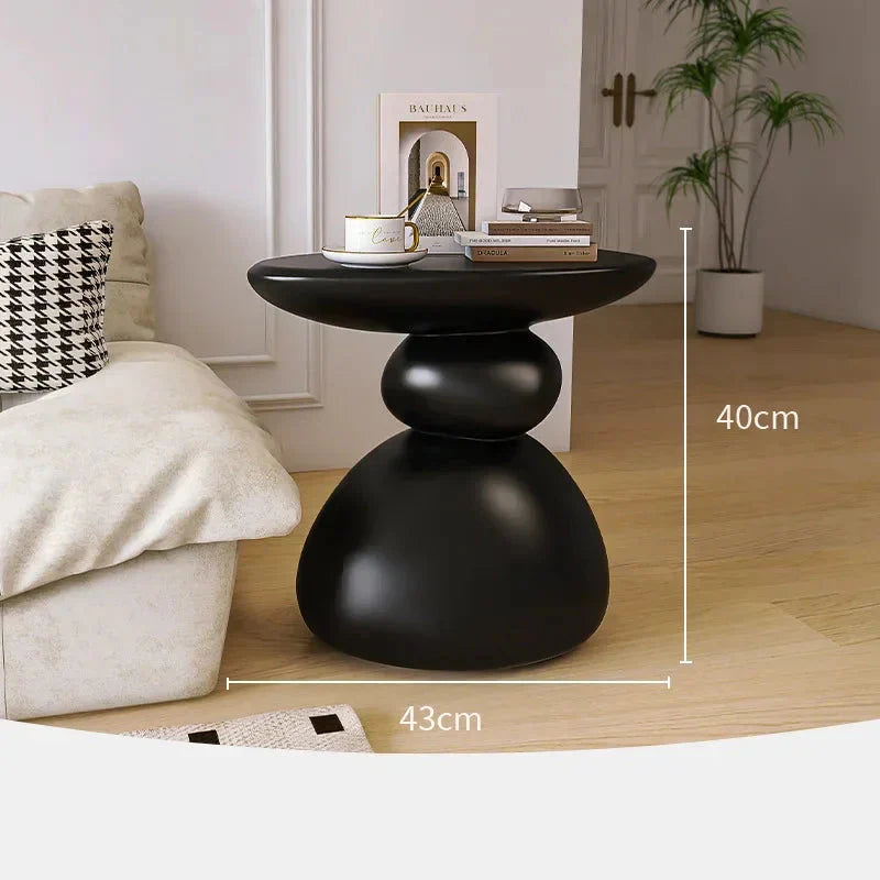 Simple Sleek End Table in Nordic Style - Fesara