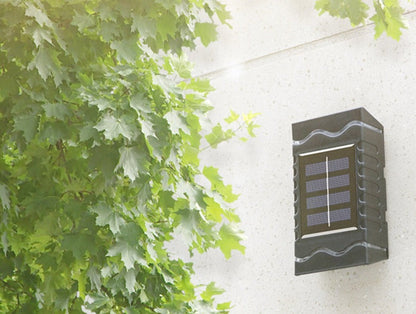 Bright Outdoor Solar Garden Lamp