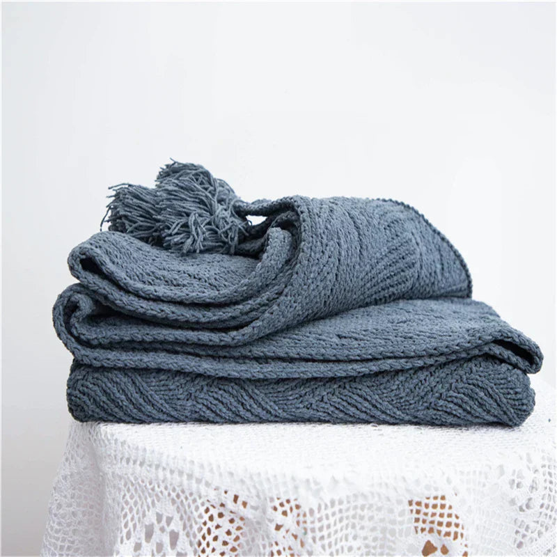 Plush Heart Blanket with Soft Fringe