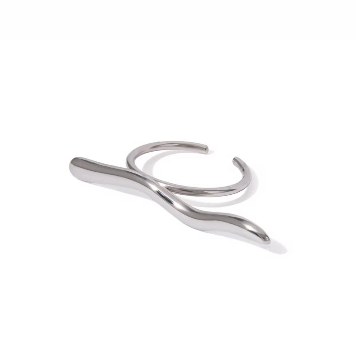 Unique Wave Pattern Bar Ring