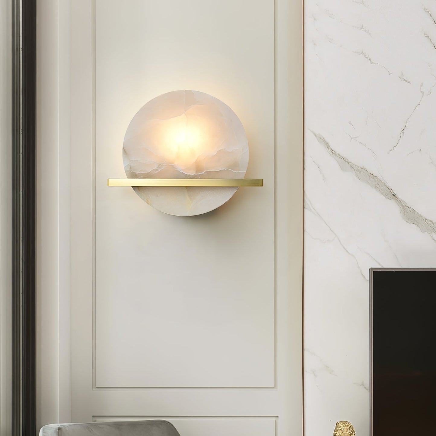 Elegant Marble Wall Light for Traditional Decor