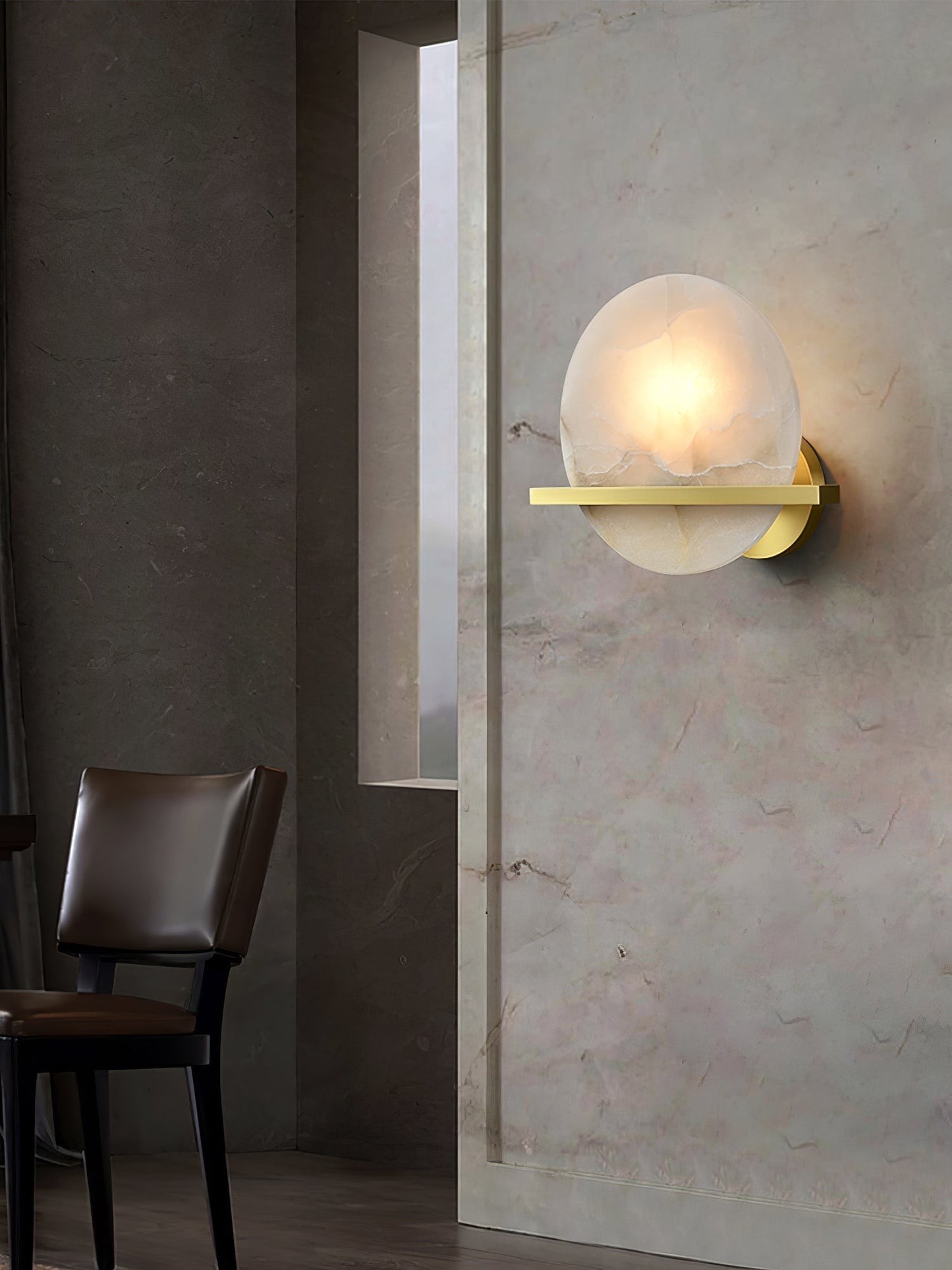 Elegant Marble Wall Light for Traditional Decor