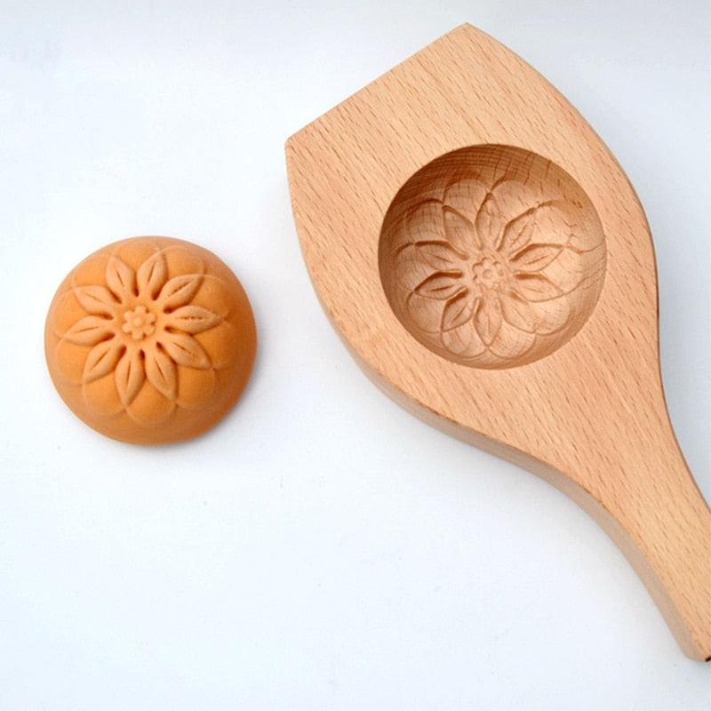 Natural Wood Pastry Dumpling Maker Tool