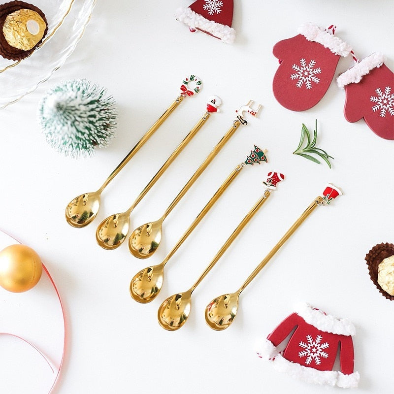Holiday 4 Piece Santa Table Setting Set