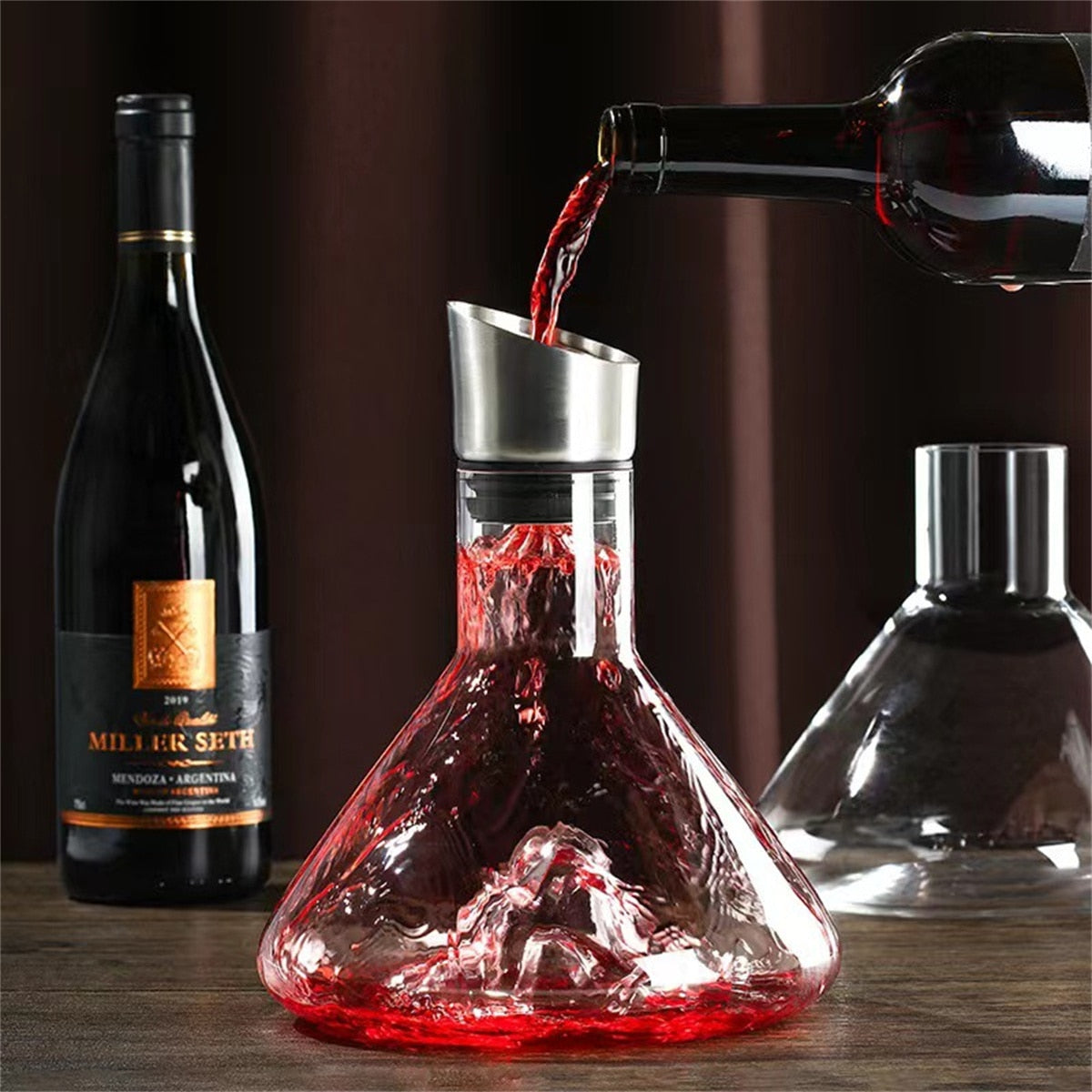 Luxurious Crystal Glass Wine Decanter