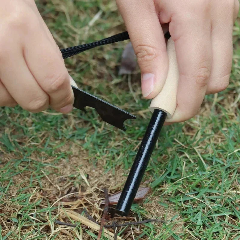 Portable Waterproof Fire Starter Kit