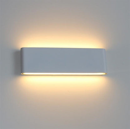 Outdoor Weatherproof Wall Light