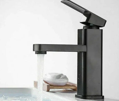 Modern RETHME Basin Faucet - Sleek Water Stream - Fesara