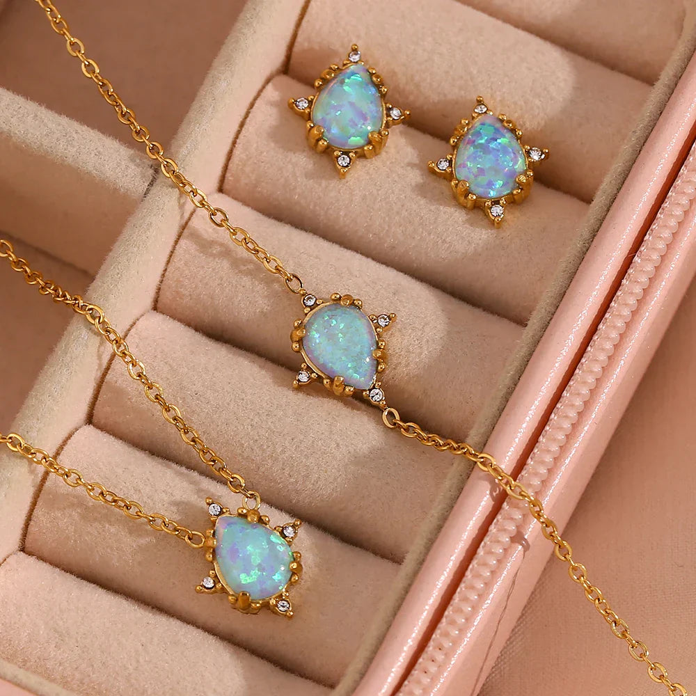 Delicate Sparkle Opal Jewelry Set