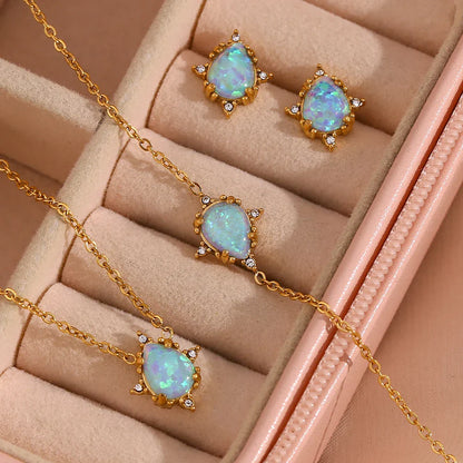 Delicate Sparkle Opal Jewelry Set