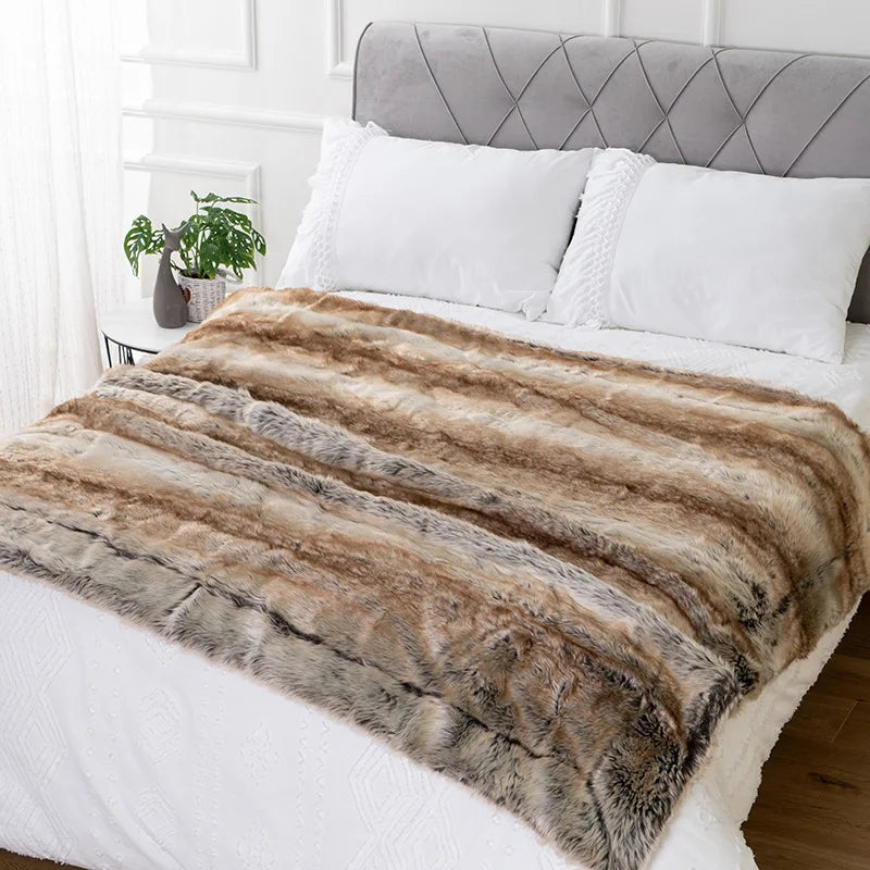 Plush Faux Fur Throw Blanket - Warm & Super Soft