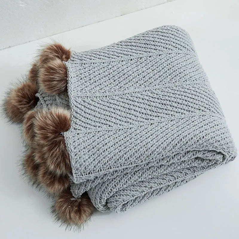 Plush Heart Blanket with Soft Fringe