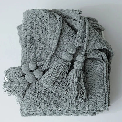 Plush Heart Blanket with Soft Fringe
