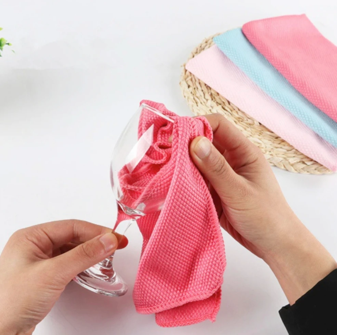 Quick Clean Wet Wipes 4 Pack - Fesara