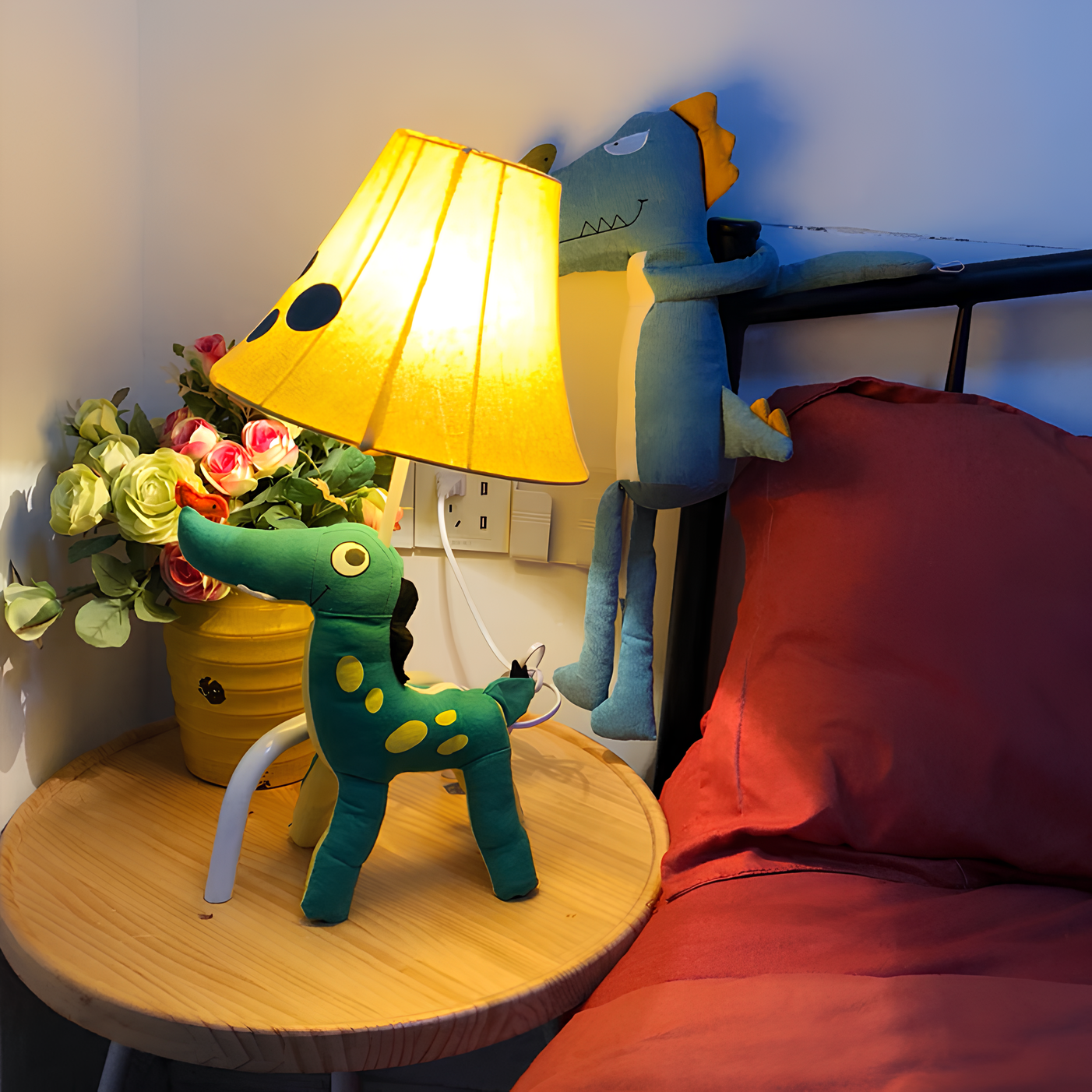 Cuddly Friends Animal Table Lamp