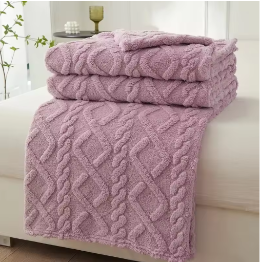 Lightweight Breathable Bed Cover for All Seasons