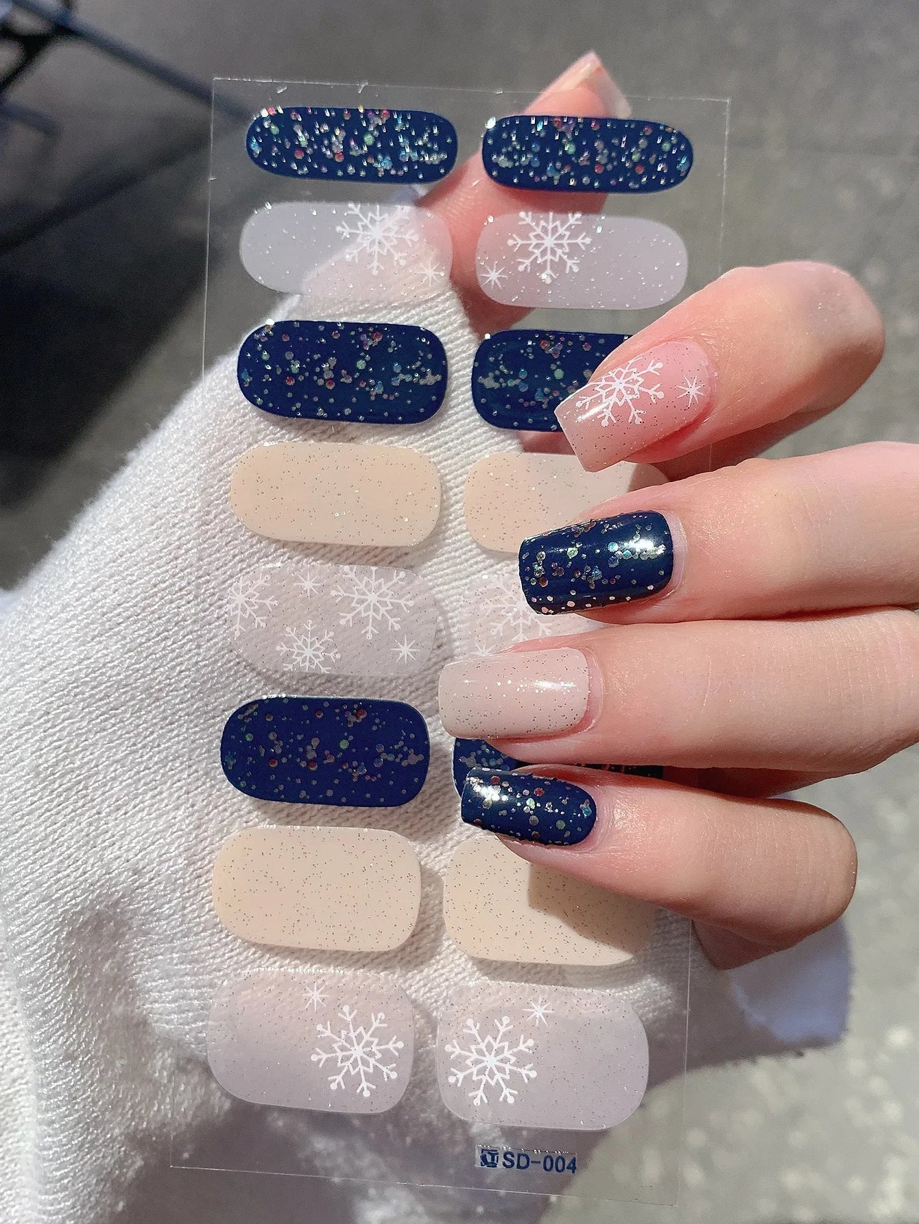 Easy Christmas Nail Art Kit, Salon Quality at Home