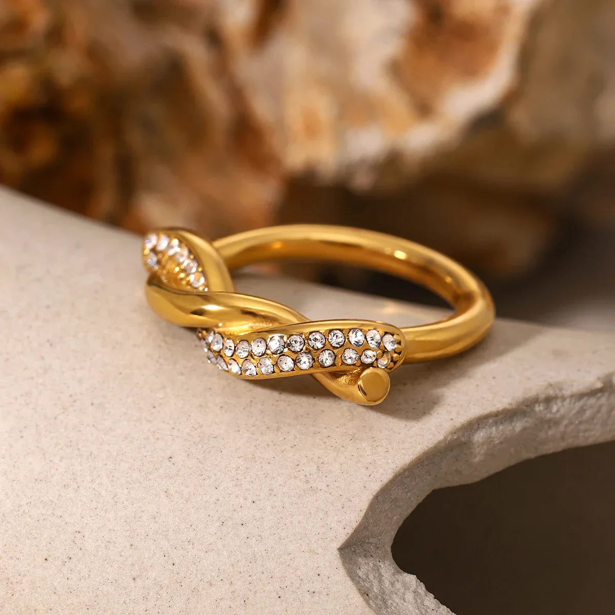 Elegant Diamond Engagement Ring - Fesara
