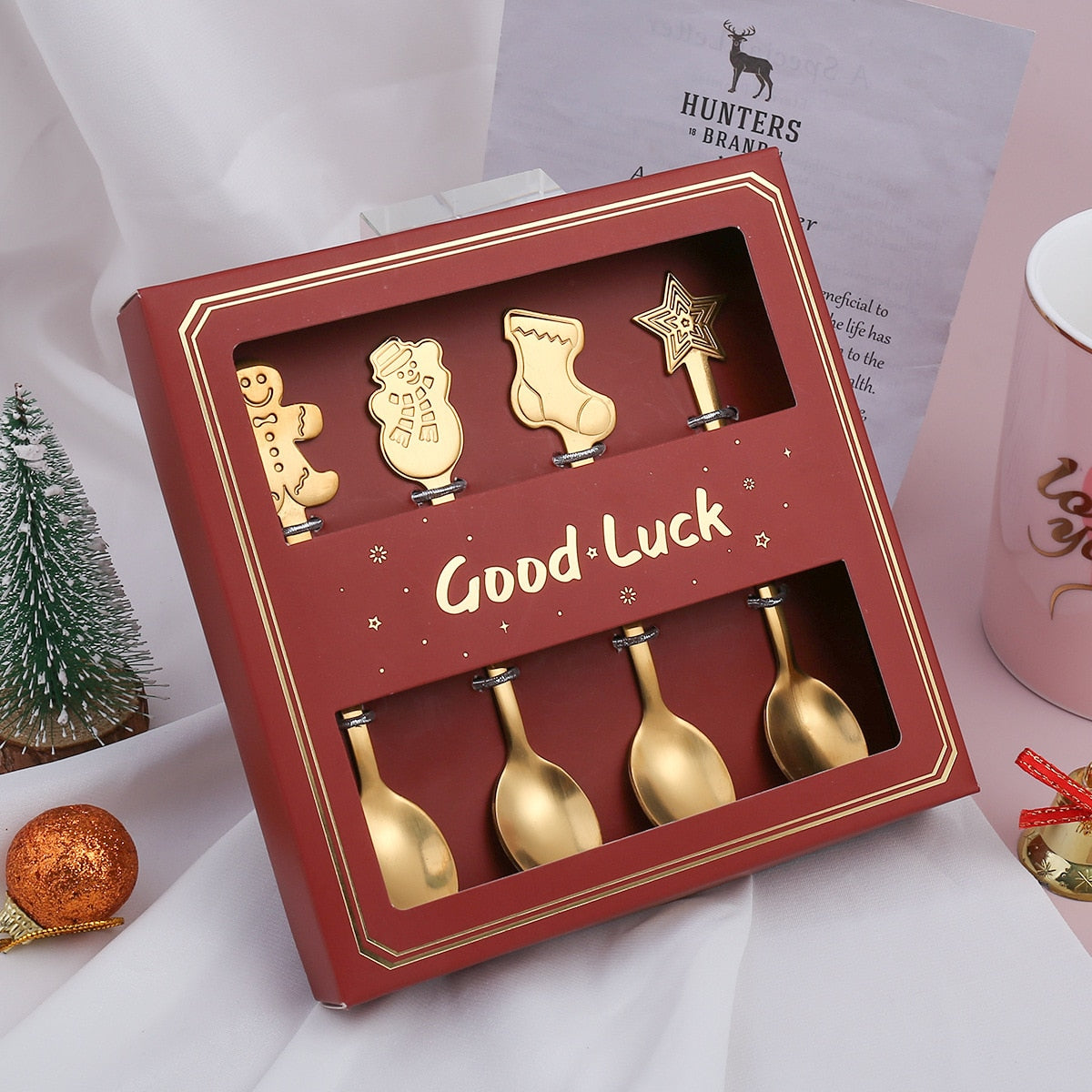 Holiday 4 Piece Santa Table Setting Set - Fesara