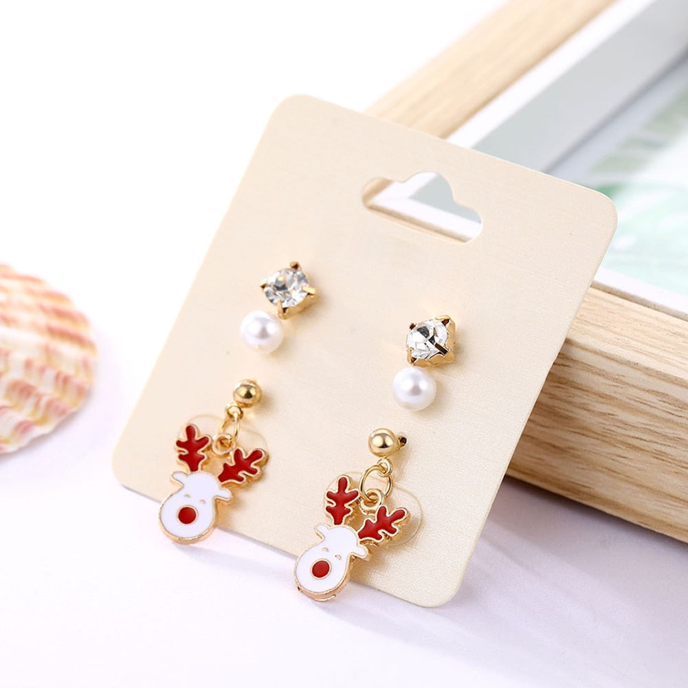 Fesara | Festive Holiday Cheer Drop Earrings