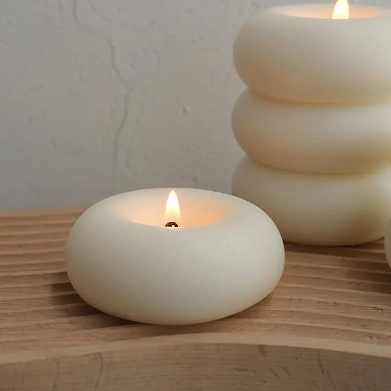 Soothing Donut Scented Smokeless Candle - Fesara