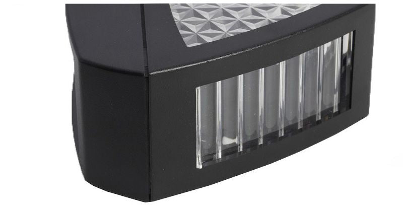 Outdoor Solar Wall Light with Traditional Style
