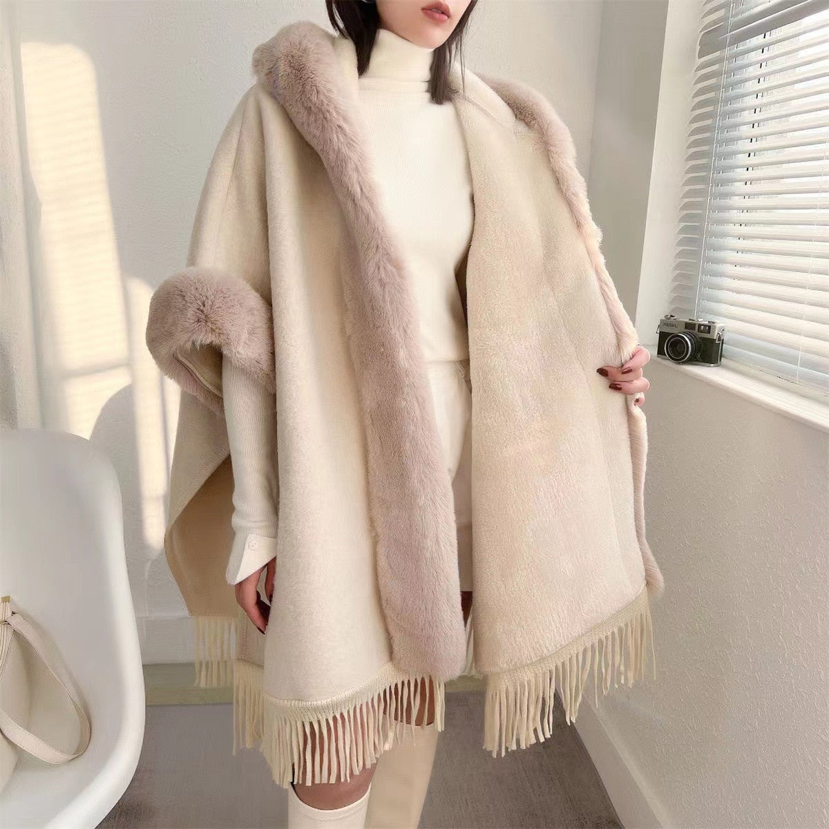 Cozy Women's Fleece Lined Long Hooded Poncho Blanket