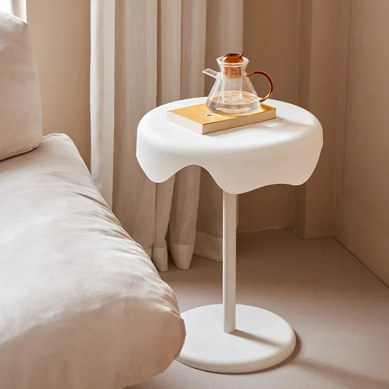 Compact End Table with Simple Style for Home Decor