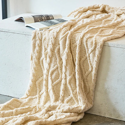 Plush Heart Blanket with Soft Fringe
