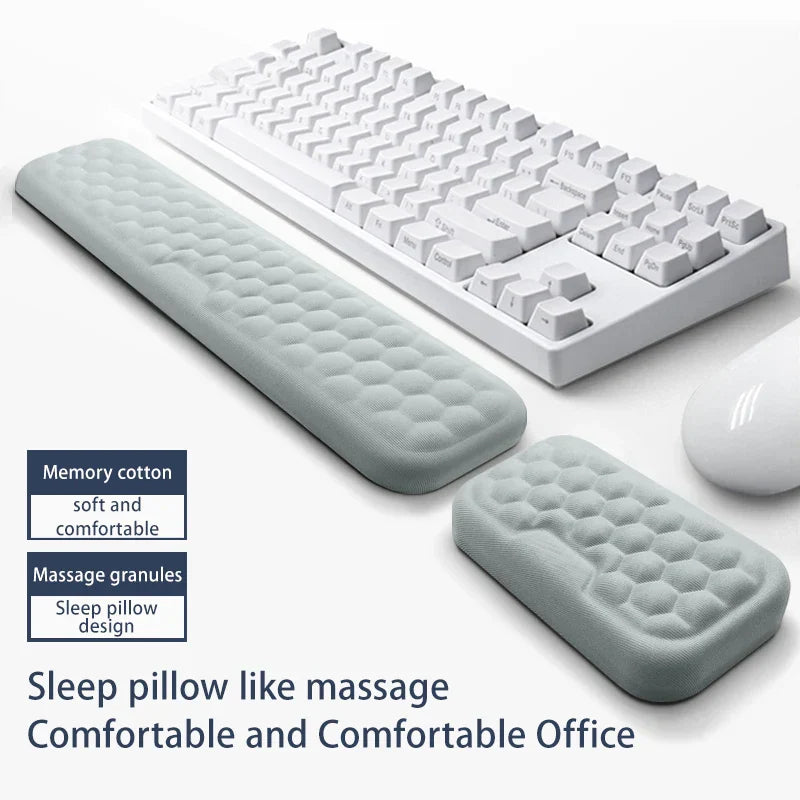 Comfortable Gel Wrist Rest Mouse Pad for Gaming Laptop