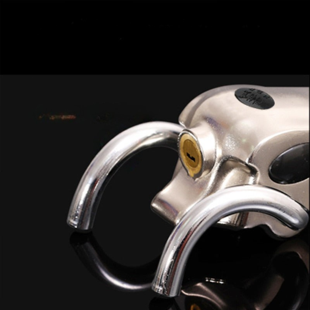 SecureGuard | Durable Heavy-Duty Steering Wheel Lock for Vehicle Safety 3