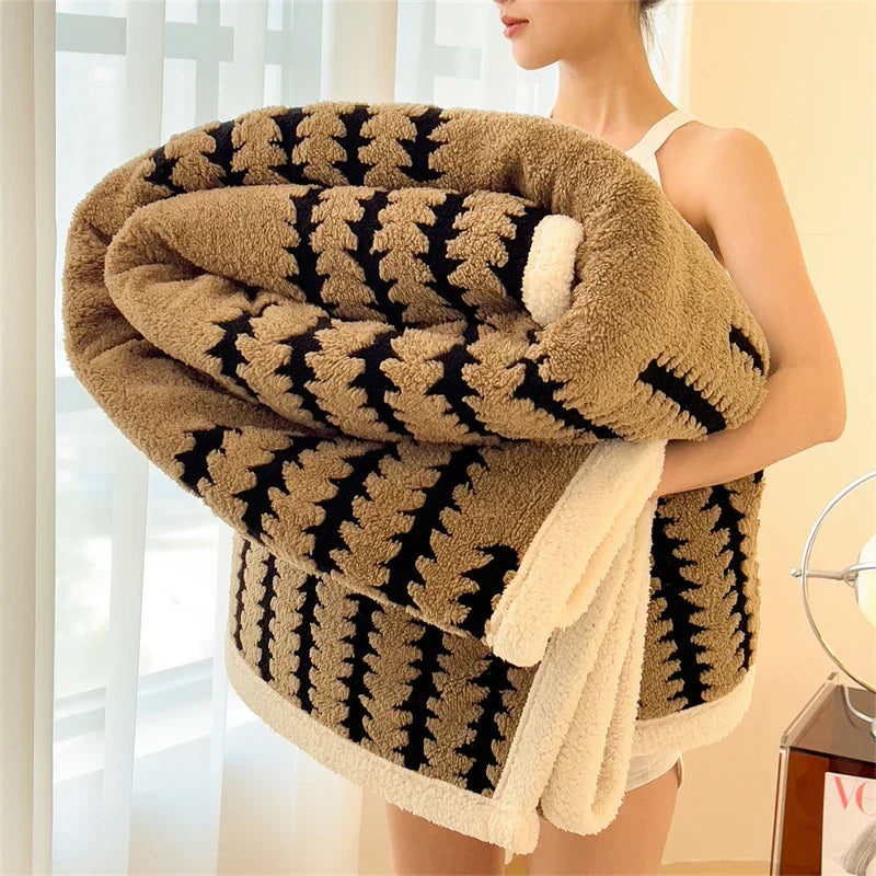 Plush Soft Blanket with Velvet and Flannel