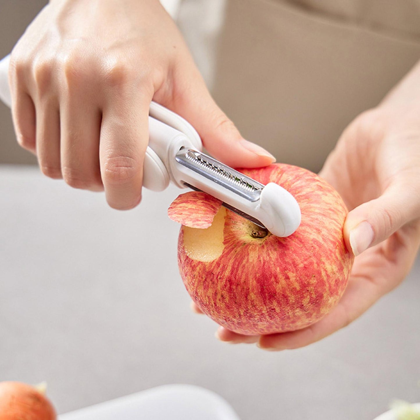 Easy 3-in-1 Kitchen Vegetable Peeler Tool