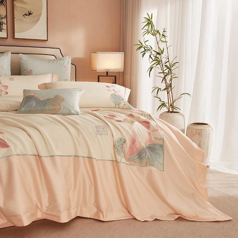 Luxurious Flower Print Bedding Set