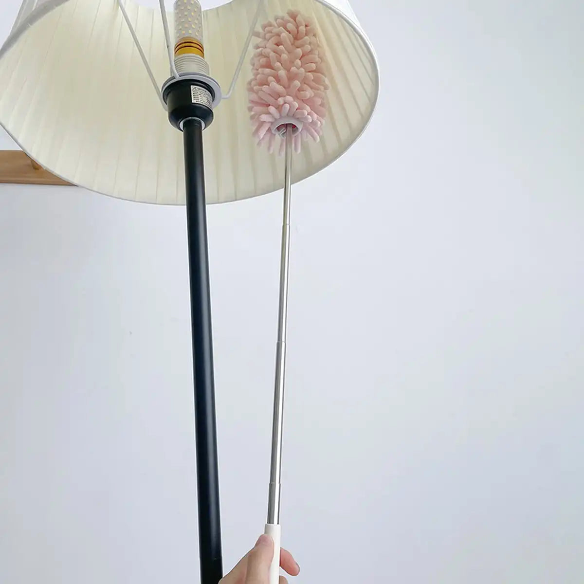 Extendable Microfiber Duster for Ceiling and Furniture