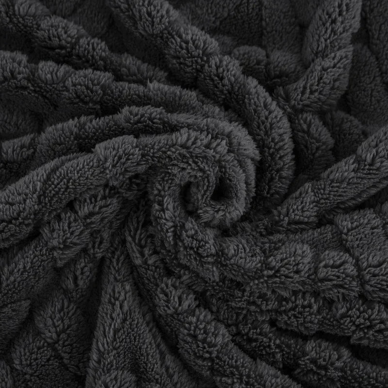 Warm Plush Fleece Blanket for Autumn Winter