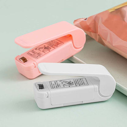 Fresh Food Storage Container Keeps Food Fresh Longer