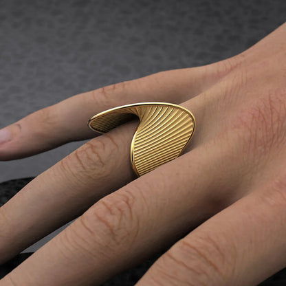 Unique Twisted Metal Band Ring