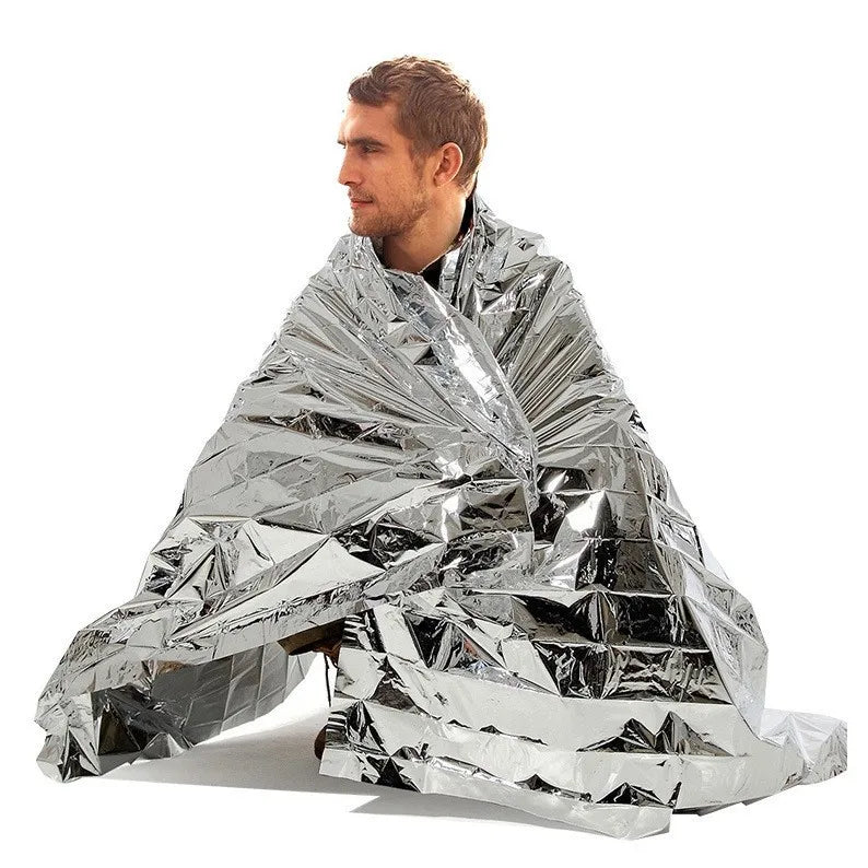 Warm Thermal Emergency Blanket Set
