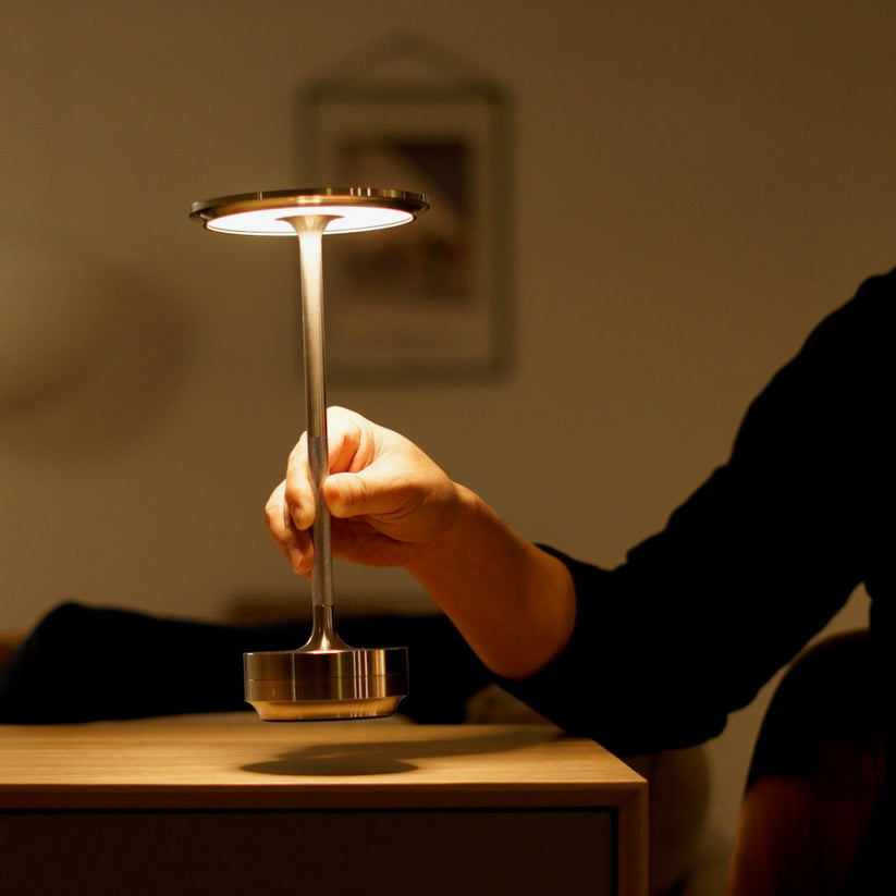 Modern Elegant Desk Lamp