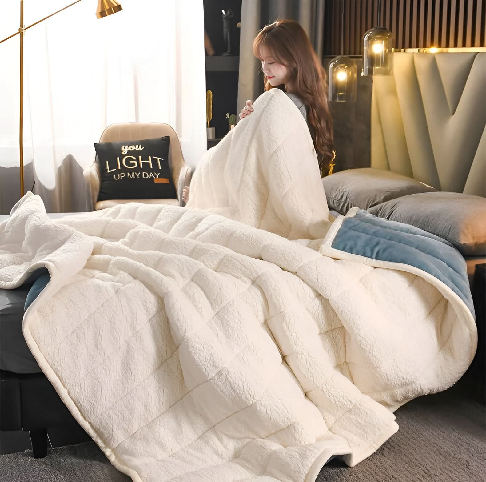 Luxurious Soft Velvet Throw Blanket - Fesara