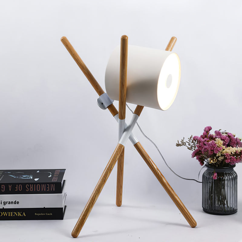 Adjustable Contemporary Desk Lamp