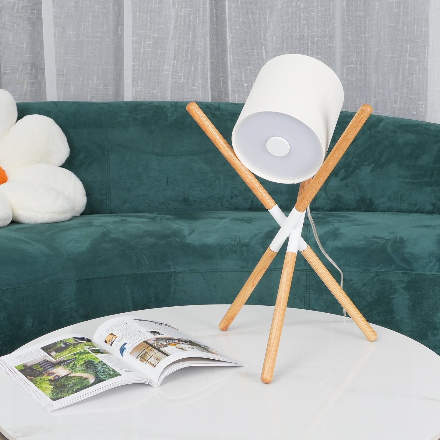 Adjustable Contemporary Desk Lamp