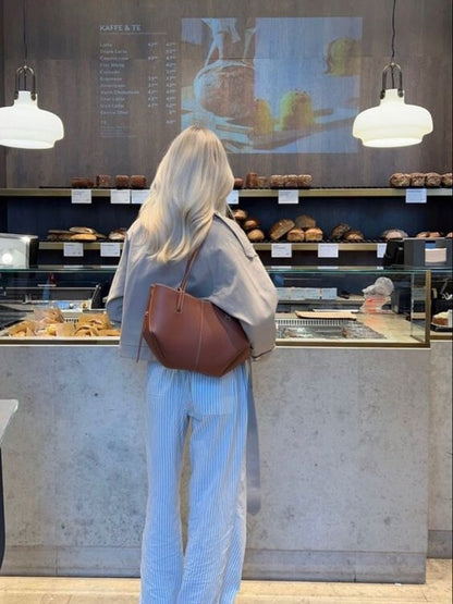 Classic Ladies Leather Shoulder Bag