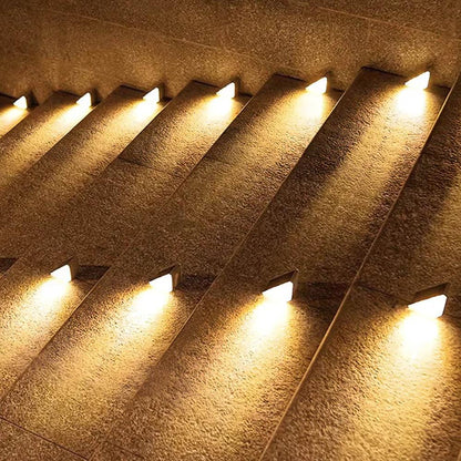 Solar lamps for outdoor stairs 3