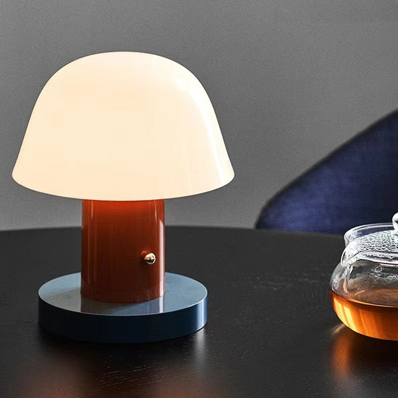 Natural Glow Wooden Mushroom Desk Lamp