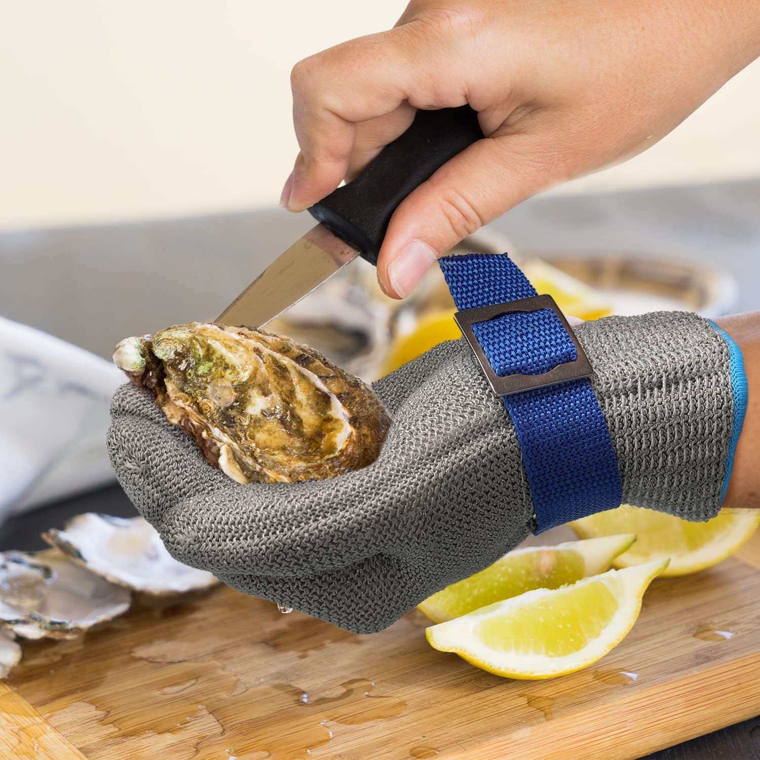 SteelGuard | Durable Cut Resistant Stainless Steel Safety Gloves 1